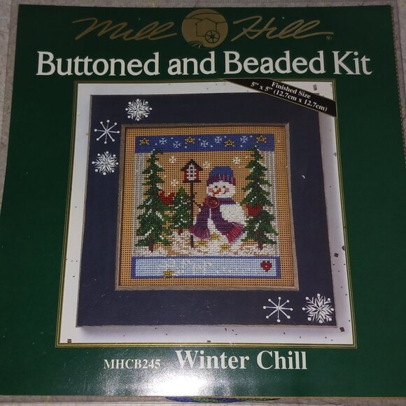 Mill Hill Buttoned and Beaded Kit Cross Stitch Winter Chill, MHCB245 2005 NEW - Picture 1 of 2